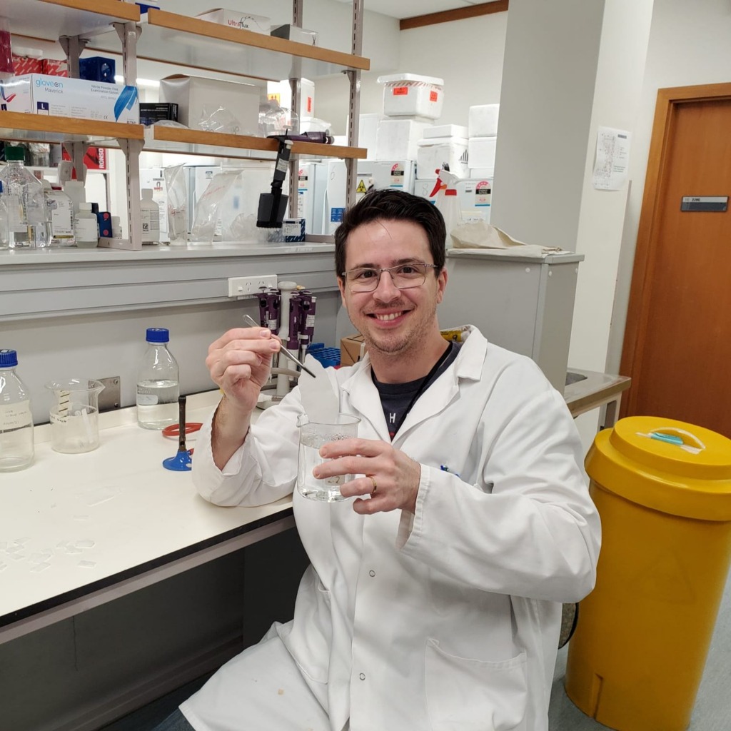 Victor Gambarini in the lab
